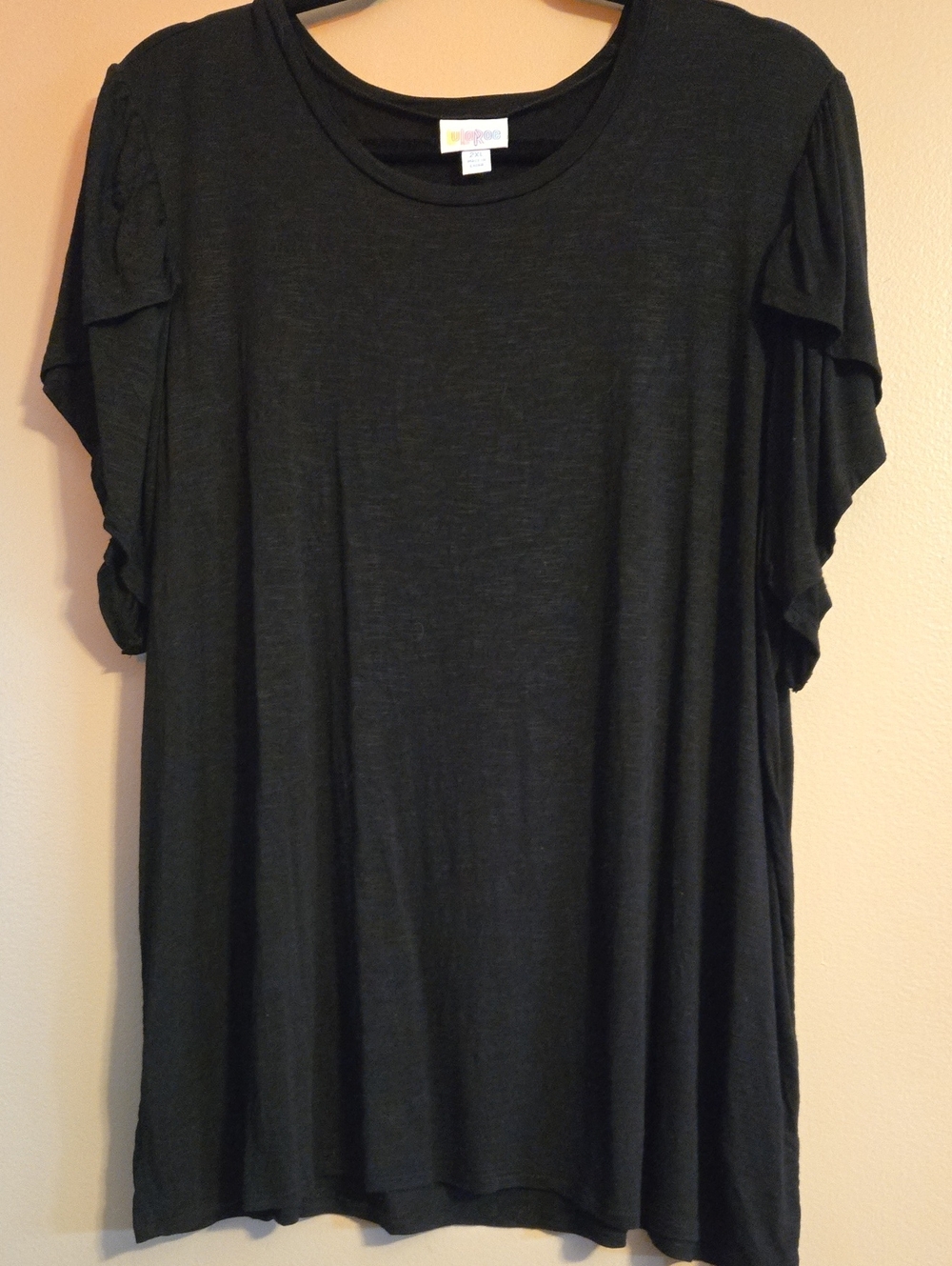 LuLaRoe Black Short Sleeve Ruffle Tee
